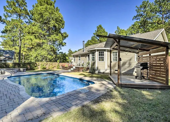 Idyllic Pinehurst Home, Near Golf Course!