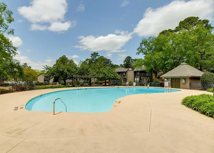 Golf, Paddle & Fish! Pinehurst Lake Condo