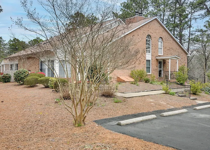 Pinehurst Condo 2 Mi To Downtown & Resort!